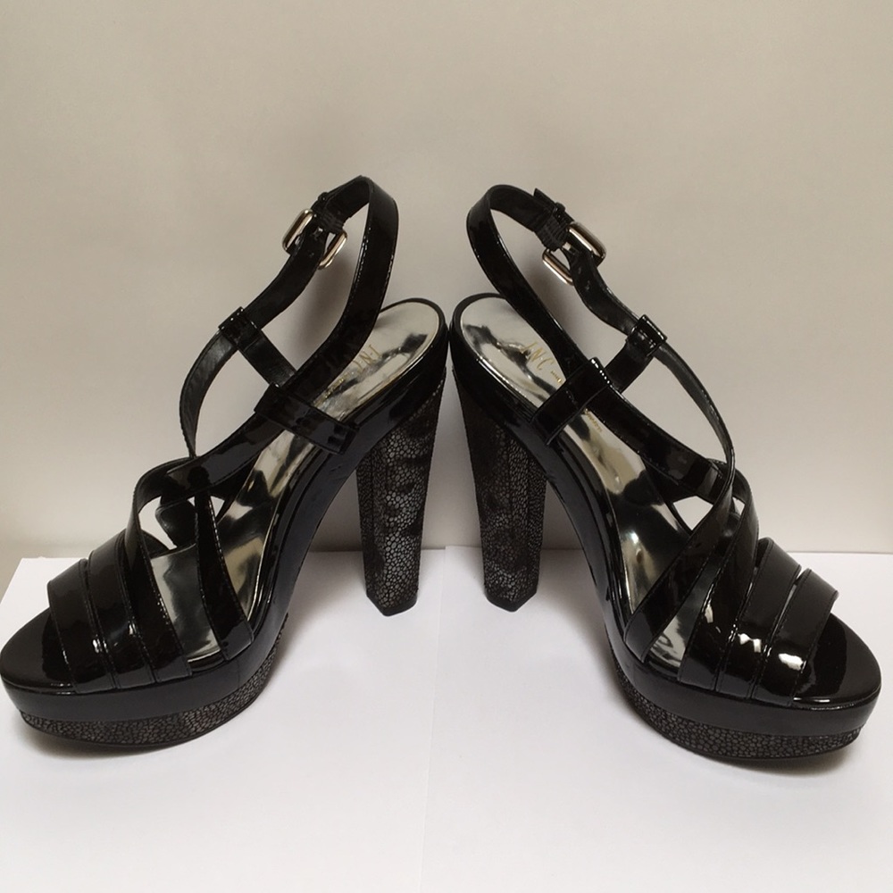 NWOT INC Black Platform Heels, Size 7M - Picture 7 of 8